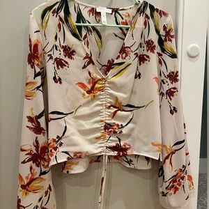 FAITH The Label Floral 70s Sleeve Blouse